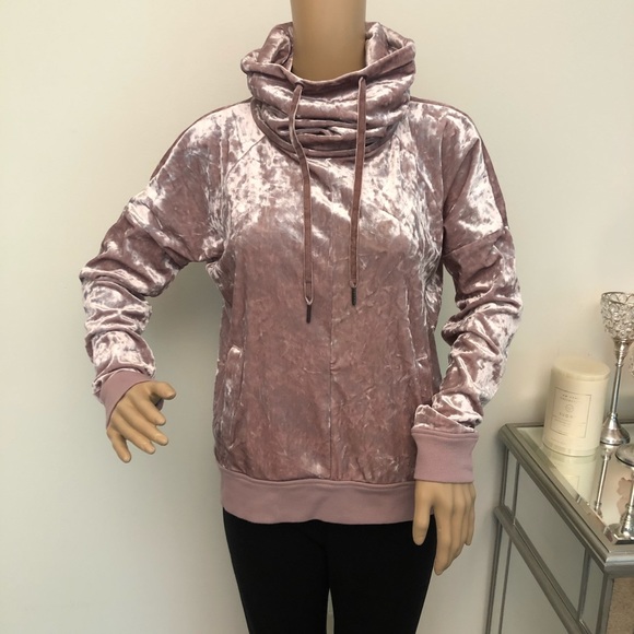 Betsy Johnson Velvet Funnel Neck Pullover - Picture 4 of 9